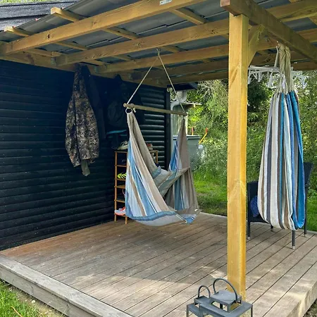 Dom wakacyjny Summer House With Wilderness Bath By Karup Forest Fårevejle