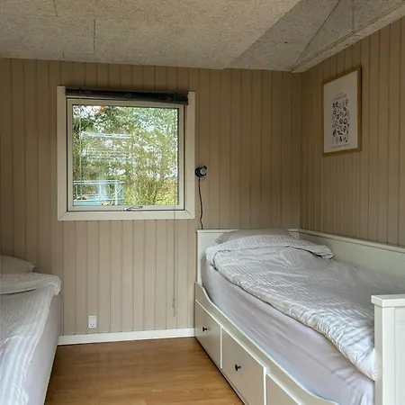 Summer House With Wilderness Bath By Karup Forest Fårevejle